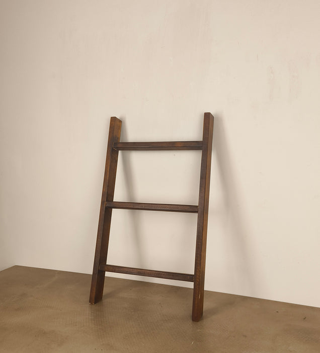 HIGHNESS Wooden Kitchen Ladder