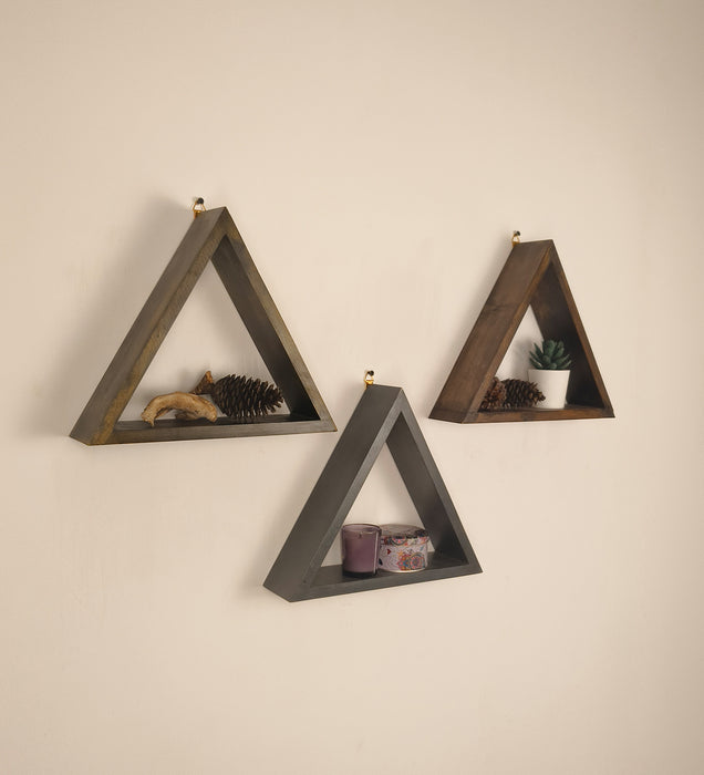 HENRY III Triangular Set of 3 Wooden Wall Shelves