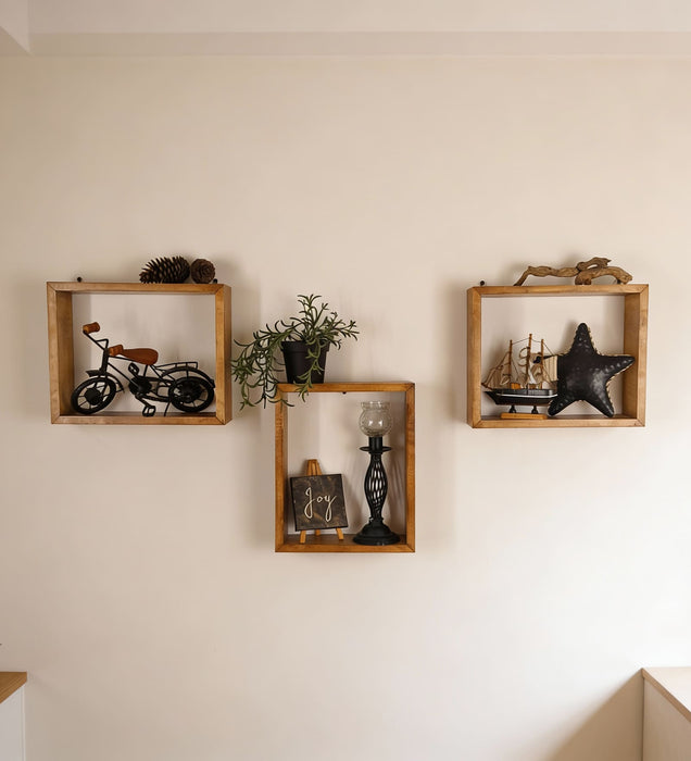 ARTHUR III Rectangular Shaped Set of 3 Wooden Wall Shelves