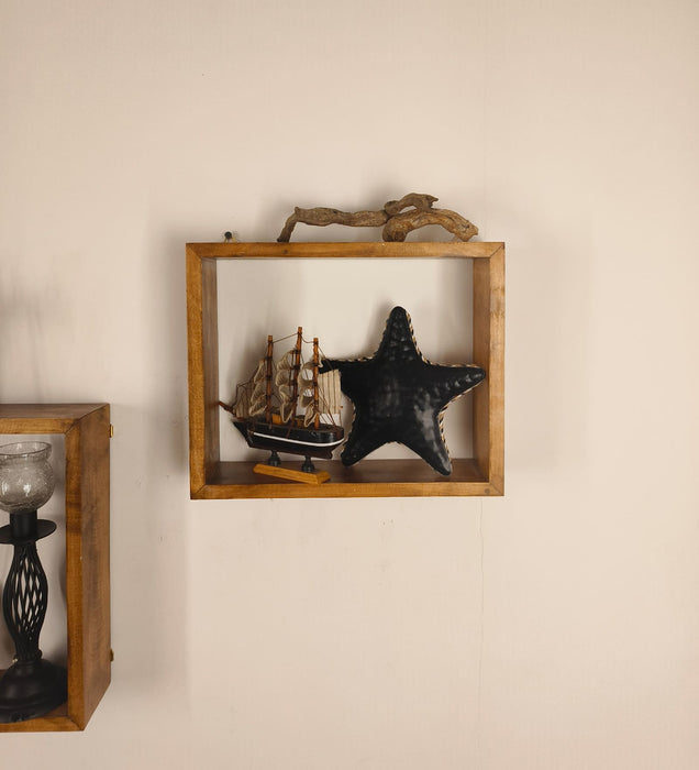 ARTHUR III Rectangular Shaped Set of 3 Wooden Wall Shelves