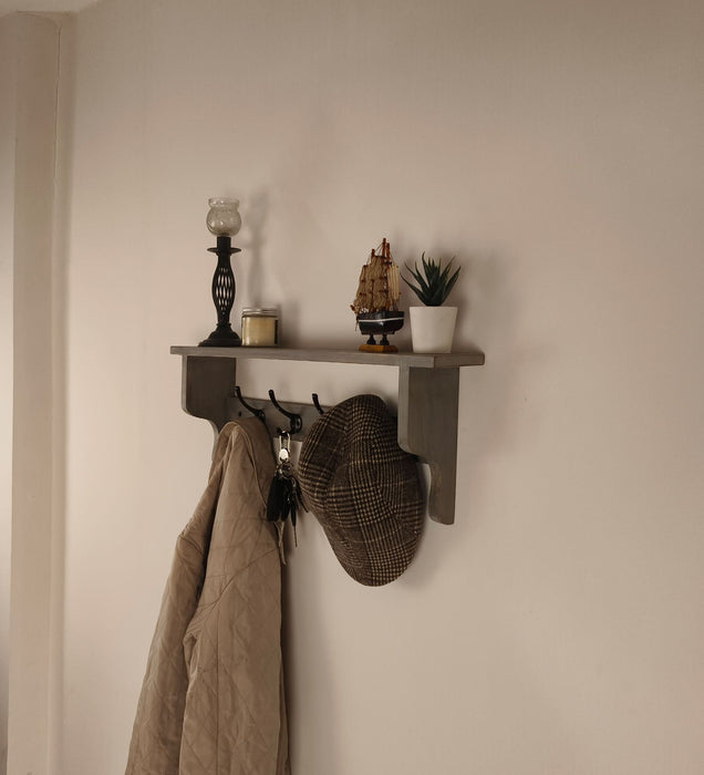 Brentwood Wooden Wall Shelf Organiser with Key Holders