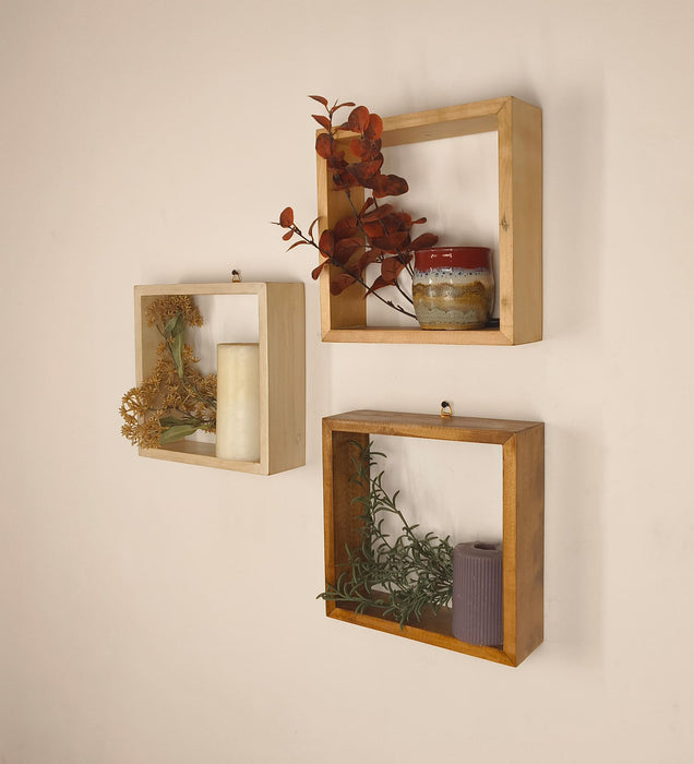 EDWARD III Rectangular Shaped Set of 3 Wooden Wall Shelves