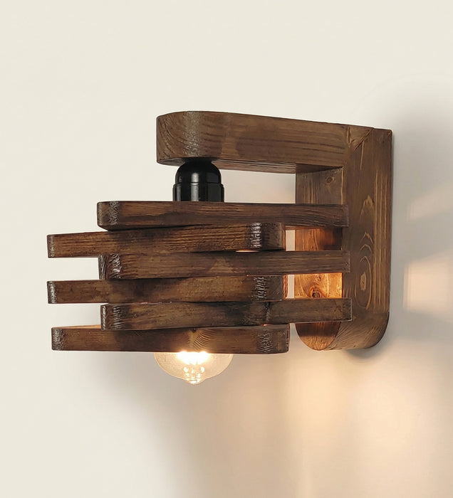 Star Brown Wooden Wall Light